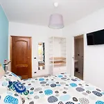 Pacifico Bed and Breakfast