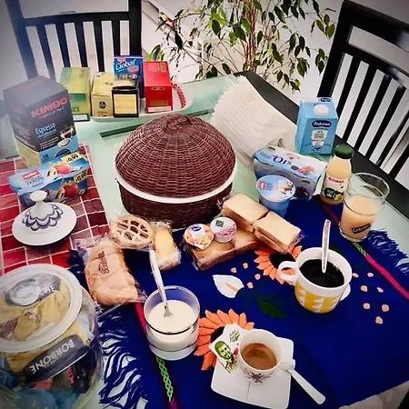 Pacifico 4* نابولي