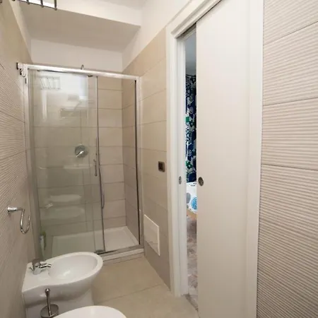 Pacifico 4* نابولي