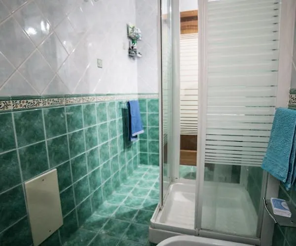 Alojamento de Acomodação e Pequeno-almoço Pacifico 4*